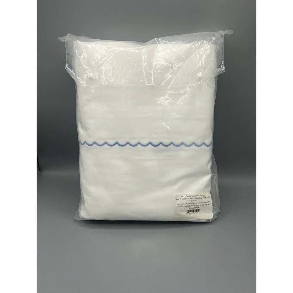 Matouk Astrid Cotton Percale King Duvet Cover Set White/Azure Blue - NWT $800